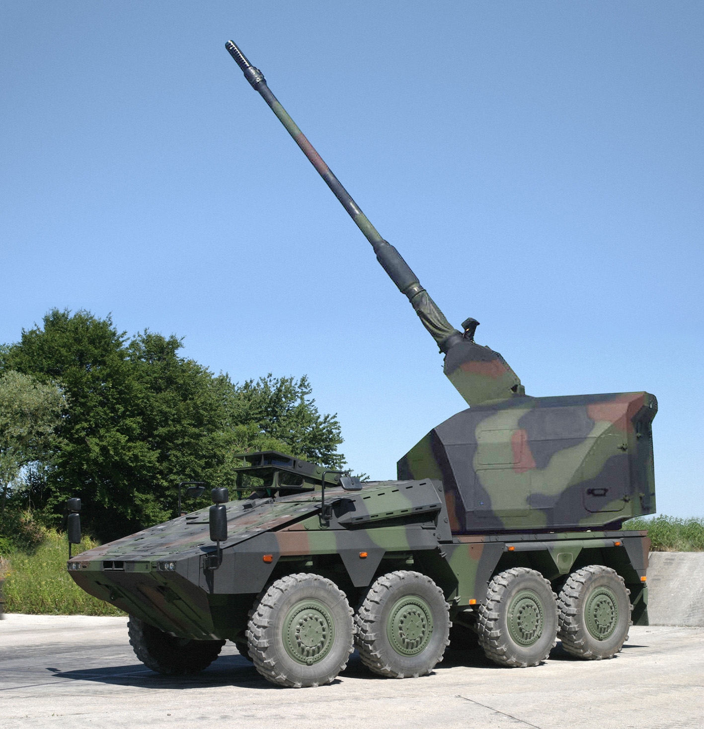 The KMW Remotely Controlled Howitzer (RCH) employs the Boxer 8 X 8 armoured vehicle
